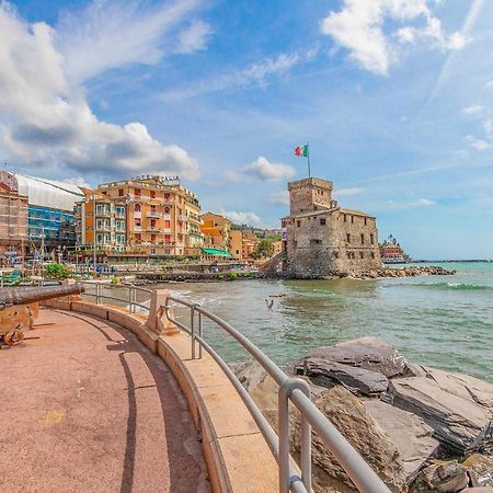 Amazing Apartment In Rapallo With Kitchen Zewnętrze zdjęcie