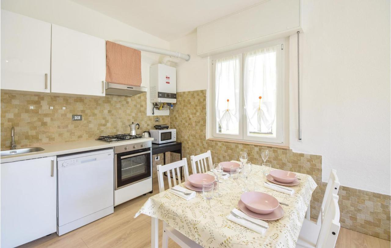 Amazing Apartment In Rapallo With Kitchen Zewnętrze zdjęcie
